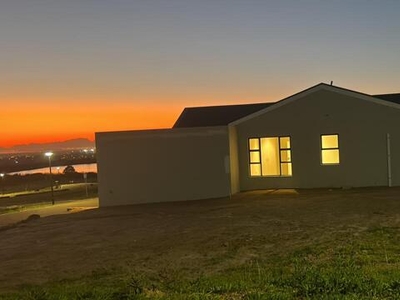 House For Sale In Dennegeur, Somerset West
