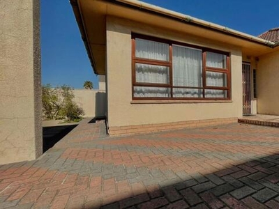 House For Sale In Kensington, Cape Town