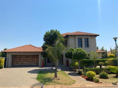 House For Sale In Monavoni, Centurion