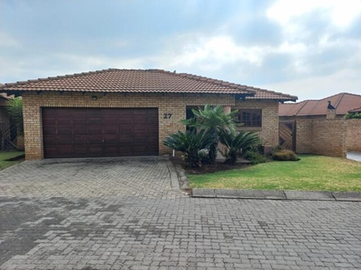 House For Sale In New Market, Alberton