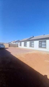 House For Sale In Wilfordon, Roodepoort