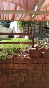 Private Garden Flat for rent Waterkloof