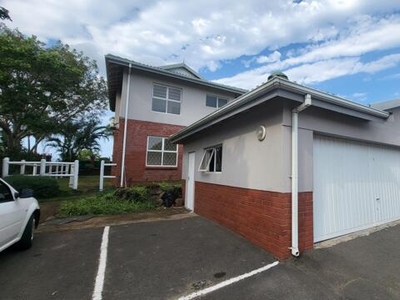 Townhouse For Rent In Mount Edgecombe, Kwazulu Natal