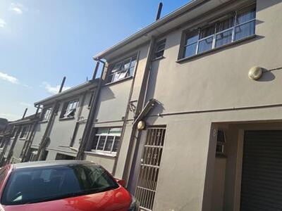 Townhouse For Rent In Overport, Durban