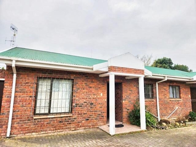 Townhouse For Sale In Bodorp, George