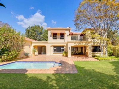 Townhouse For Sale In Bryanston East, Sandton