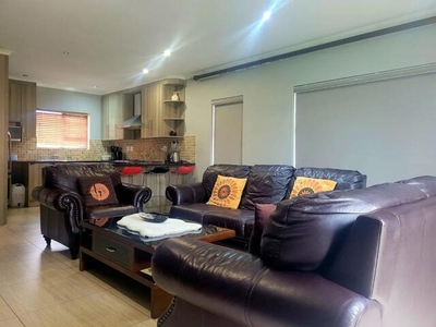 Townhouse For Sale In Gonubie, East London