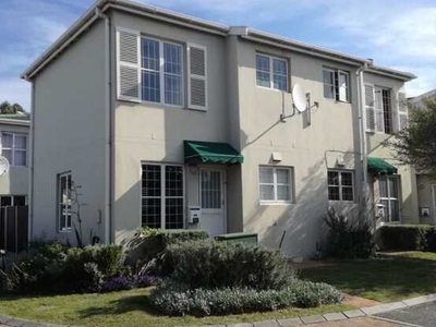 Townhouse For Sale In Kenilworth, Cape Town