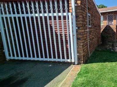 Townhouse For Sale In Mindalore, Krugersdorp