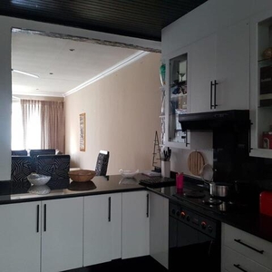 Townhouse For Sale In Three Rivers Proper, Vereeniging