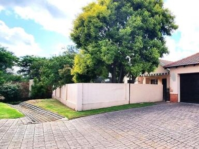 Townhouse For Sale In Twee Riviere Lifestyle Estate, Pretoria