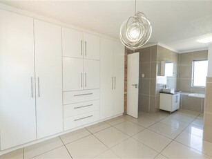 2 Bed Townhouse in Lovemore Park