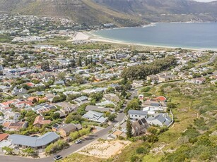 420 m² Land available in Hout Bay and surrounds