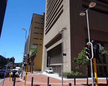 104m² Office To Let in Cape Town City Centre