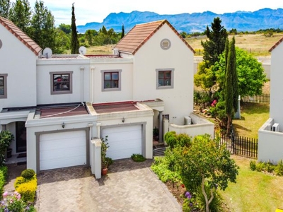 2 Bedroom townhouse - freehold for sale in Boschenmeer Golf & Country Estate, Paarl