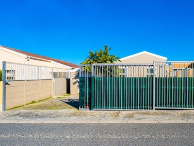 3 Bedroom house sold in Strandfontein, Mitchells Plain