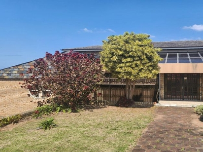 3 Bedroom house to rent in Dawncliffe, Durban