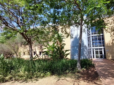 375m² Office To Let in Woodmead