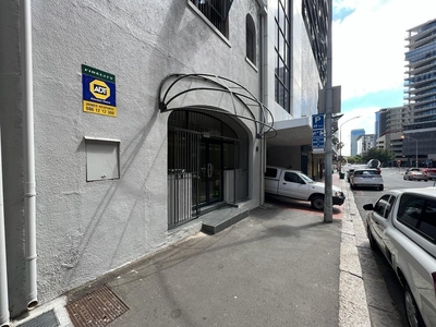 396m² Building To Let in Cape Town City Centre