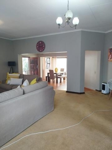 4 bedroom, Edenvale Gauteng N/A