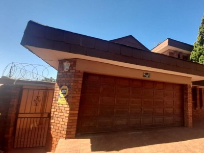 4 Bedroom house to rent in Eldorado Park, Soweto