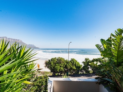 8 Bedroom Freehold For Sale in Camps Bay