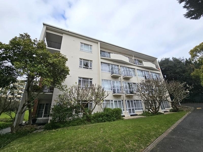 Apartment / Flat for sale in Rondebosch