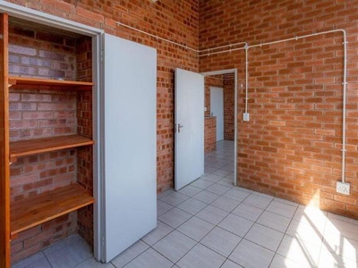 Apartment For Rent In City & Suburban, Johannesburg