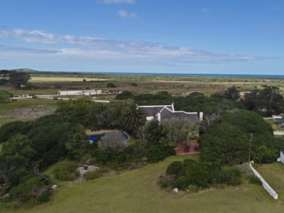 Farm For Sale in Pearly Beach