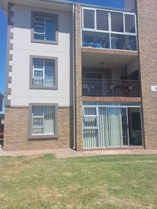 Flat For Sale in Hartenbos Central