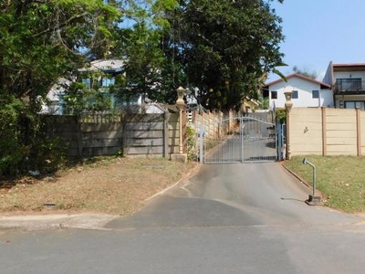 Freehold Residence For Sale in Amanzimtoti