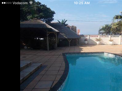 House For Sale in Athlone Park