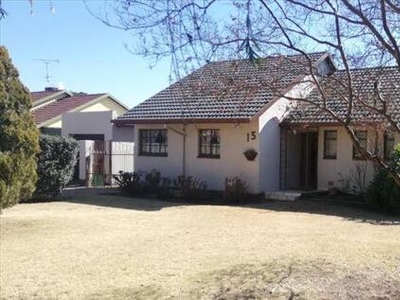 House For Sale In Cresslawn, Kempton Park