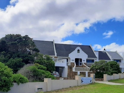 House For Sale in Franskraal