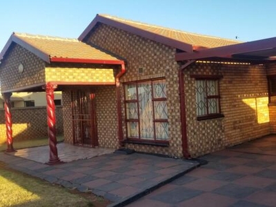House For Sale In Thubelihle, Kriel