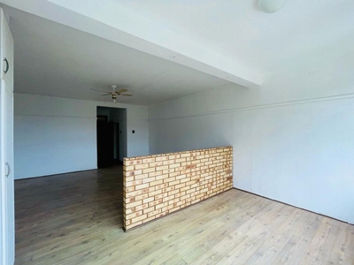 Studio apartment to rent in Amanzimtoti