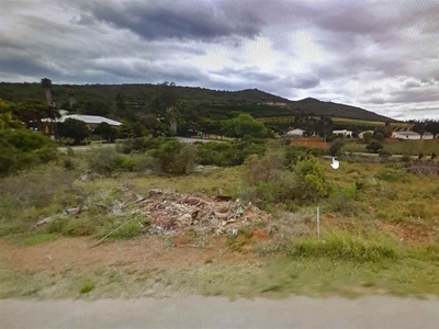 1161 m² Land available in Patensie
