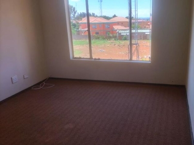 2 Bedroom apartment for sale in Greenhills Ext 3, Randfontein