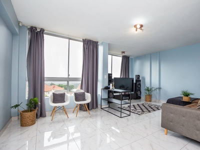 2.5 Bedroom Apartment For Sale in Morningside