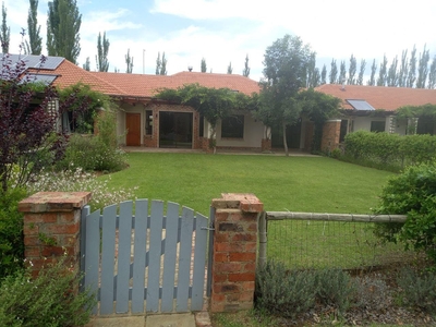 3 Bedroom Apartment / flat to rent in Parys - 212 Boundary Rd