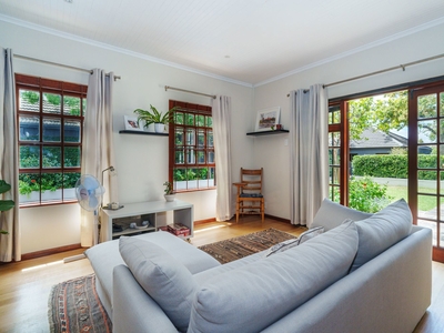 4 bedroom double-storey house for sale in Rondebosch