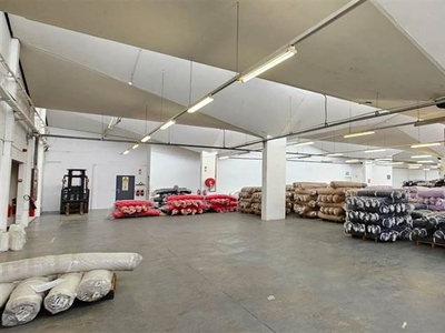 8215 m² Industrial space in Epping