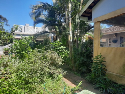 Bachelor apartment to rent in Illovo Glen
