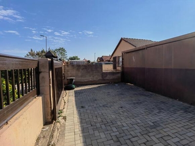 House For Sale In Soshanguve East Ext 4, Soshanguve