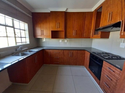 Townhouse For Rent In Meyerville, Standerton