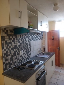 3 Bedroom Apartment For Sale in Kempton Park Central