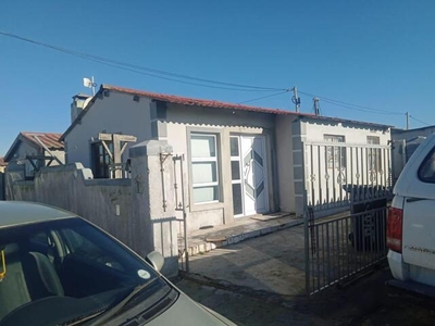 House For Sale In Eyethu, Khayelitsha