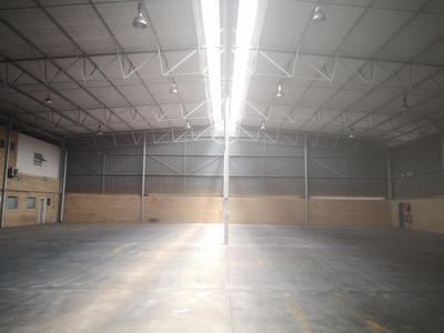 1,250m² Warehouse To Let in Spartan