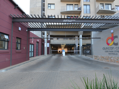 2 Bedroom, 2 bathroom Apartment in Hatfield Pretoria, CLOSE to Hillcrest Campus