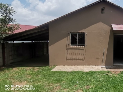 2 Bedroom Apartment / flat to rent in Witbank Ext 8